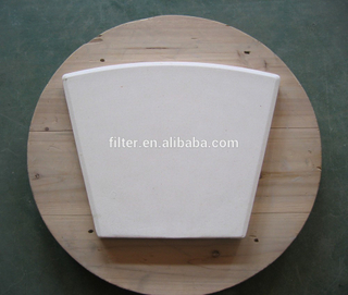 Indústrias usam placa de disco de cerâmica de filtragem de trióxido de alumínio para filtro